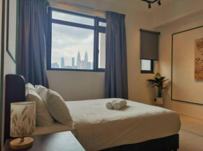 Chambers A Studio Flat, KLCC & KL Tower ,view in City